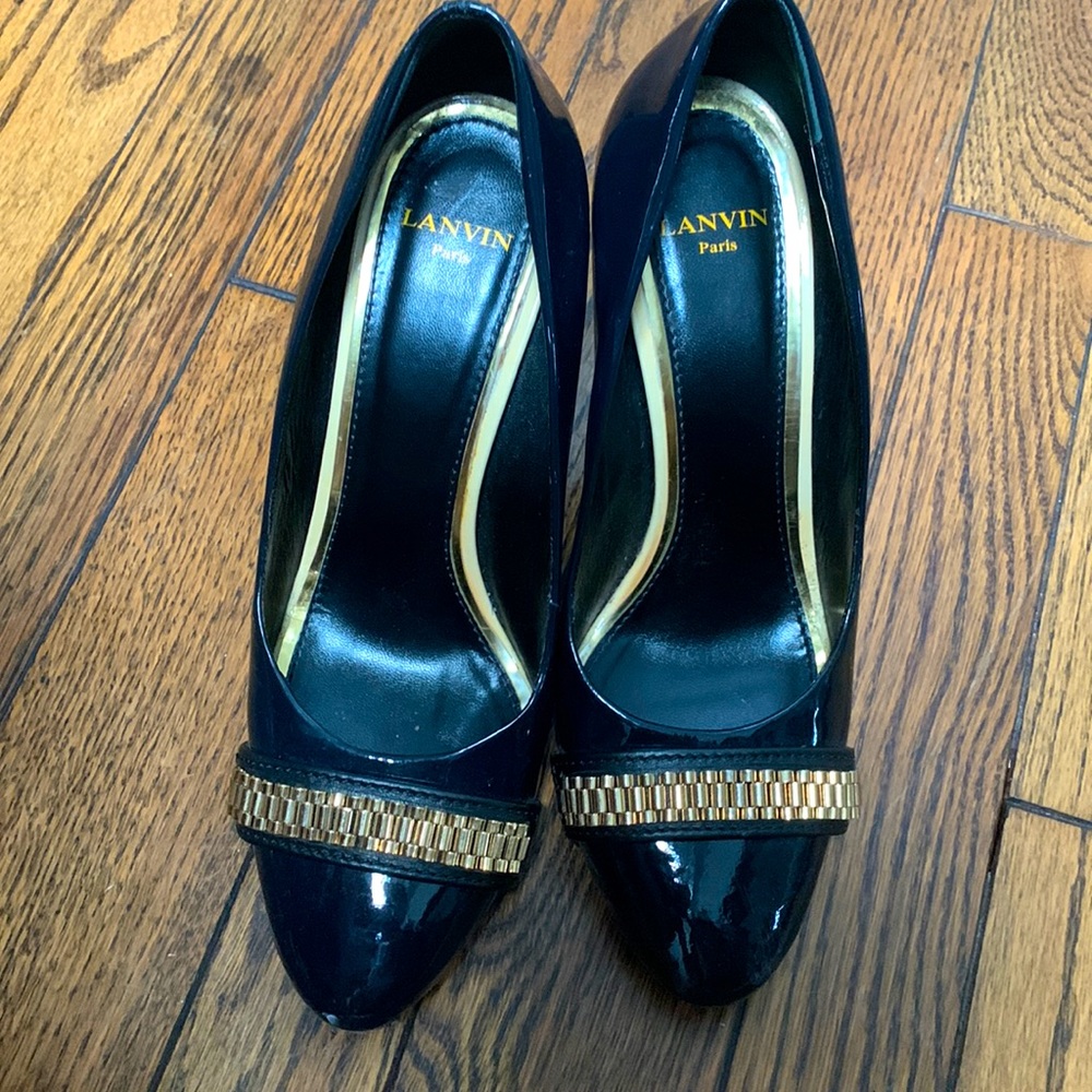 Lanvin Navy patent leather pumps gold braid